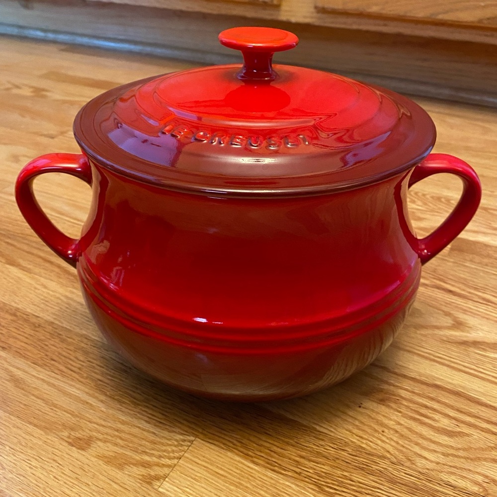*ON HOLD through 12/18* Le Creuset Bean Pot